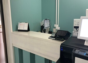 Aya Beauty and Family Clinic@r[IÉƂ̈Ⴂ́Hir[eB[ Ah t@~[ NjbNj
